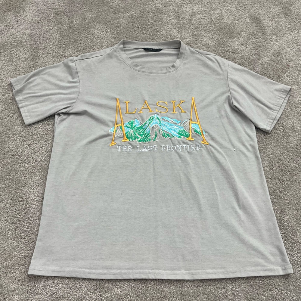 Oversized SHEIN tee